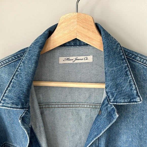 Mavi Jeans Co. Cropped Ruffle Jean Jacket NWOT - size Small - Picture 3 of 6